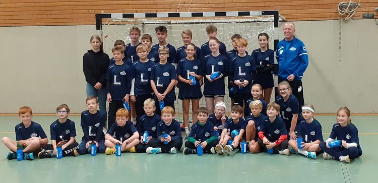Die Handballschule Niederrhein zu Besuch beim TV Voerde